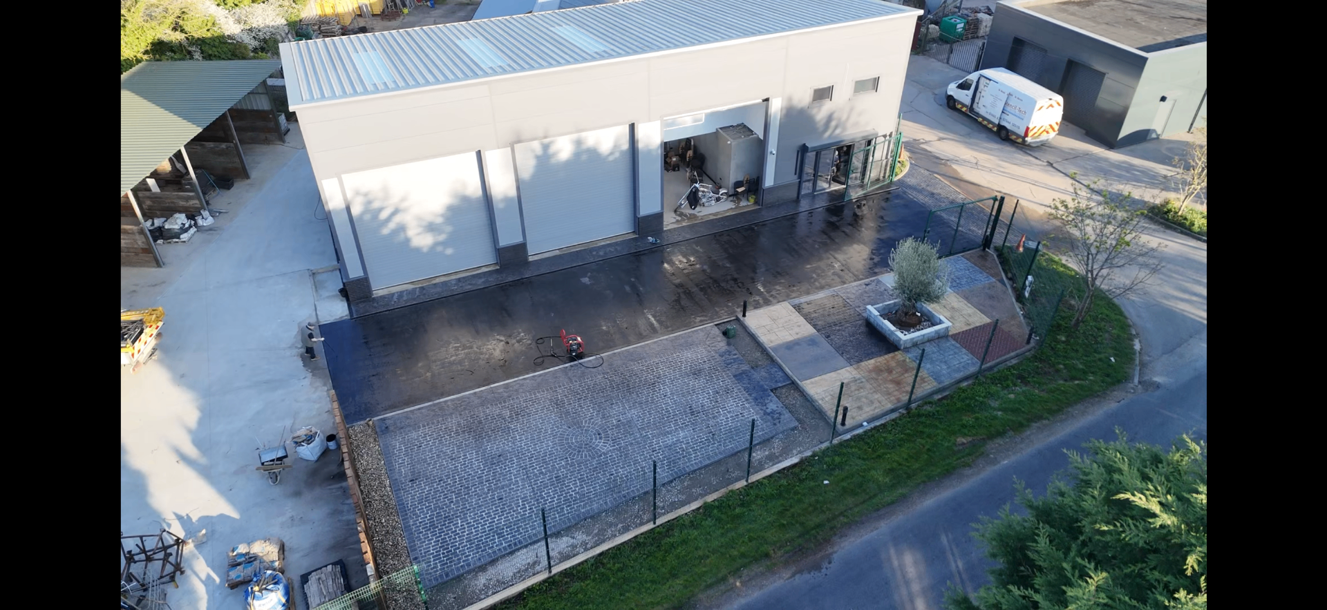 Resi-Tech resin bound display area at the Stencil-Tech head office